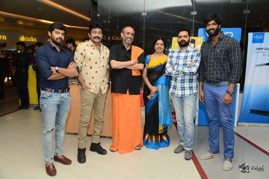 Celebs-At-PSV-Garuda-Vega-Special-Show